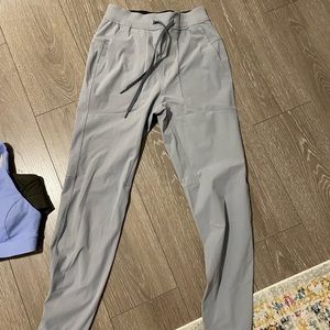 LULULEMON Men’s Grey Warpstream Jogger - Sz XS